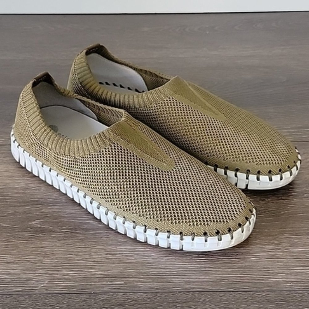 ERIC MICHAEL Women's Lucy Green Slip-On Shoes Size 38 EU 7.5 US